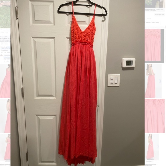 NWT WHEN IN ROME BACKLESS MAXI DRESS IN CORAL LACE - Picture 13 of 14